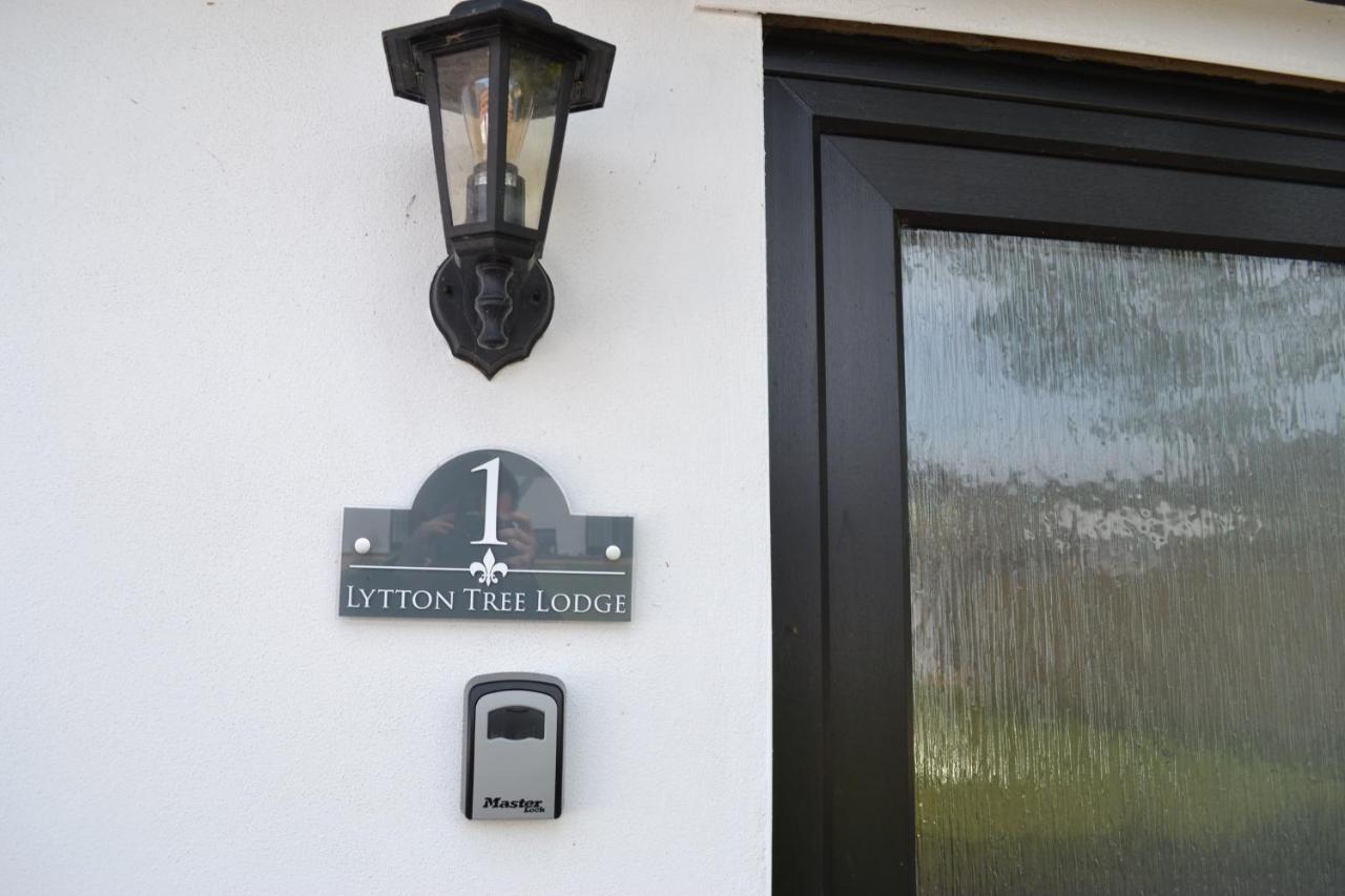 Number 1 Lytton Tree Lodge Reydon Esterno foto